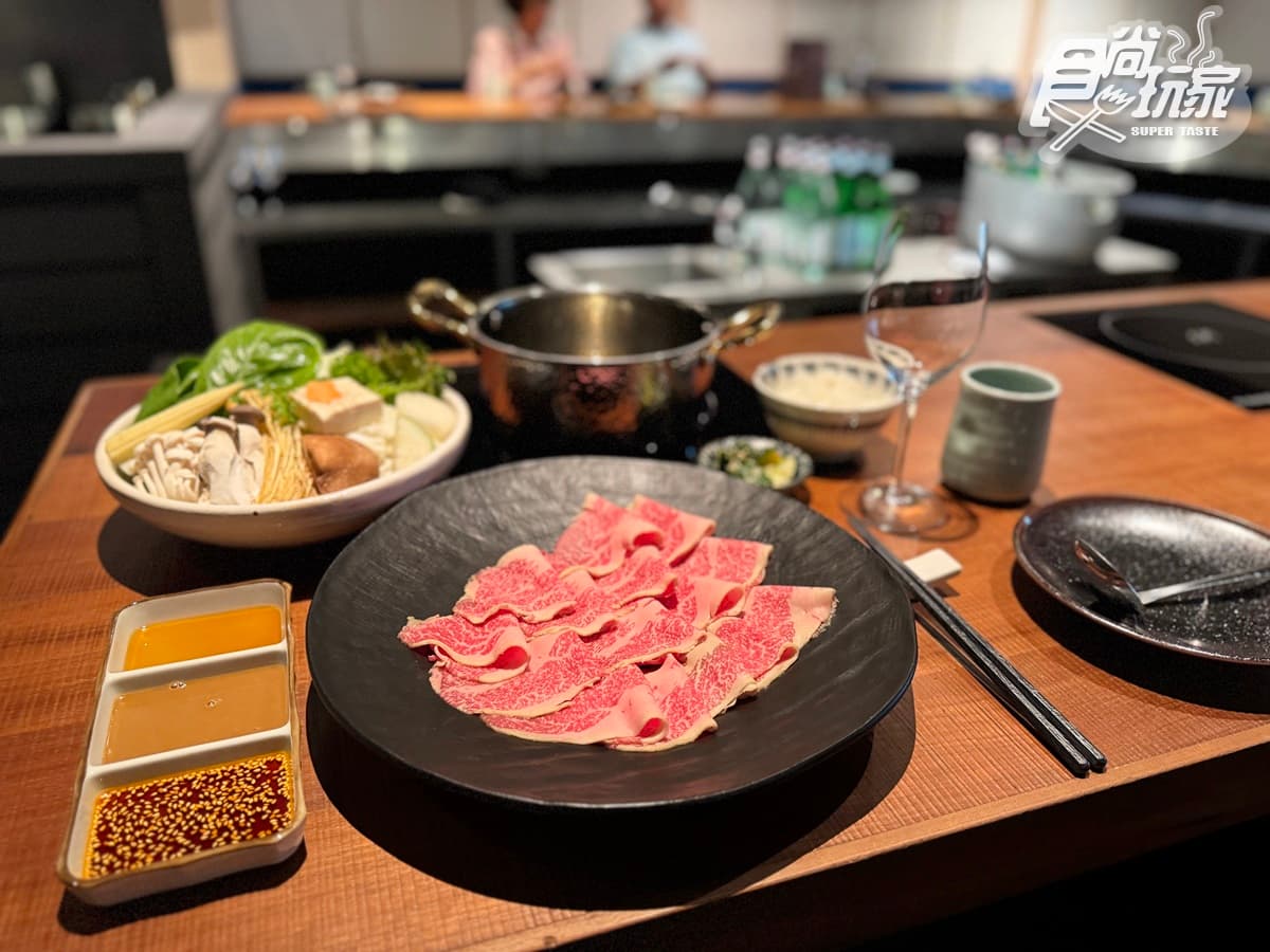 教父牛排第１間「和牛涮涮鍋」！790元起嗑現切肉套餐，海鮮控必點龍蝦鍋