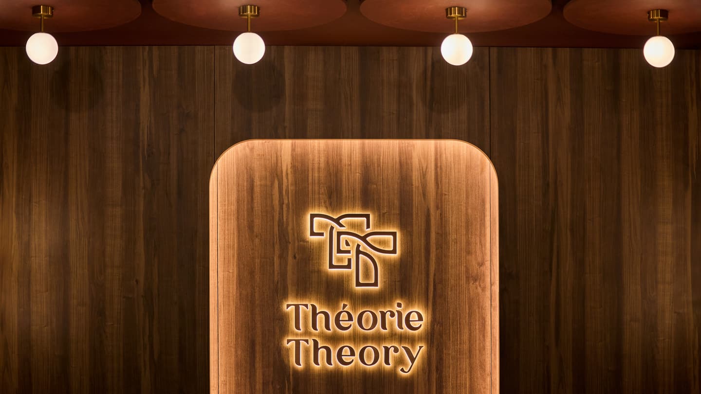 空間設計以剛柔美學為核心精神。（圖片來源：Théorie Theory 法式牛排館）