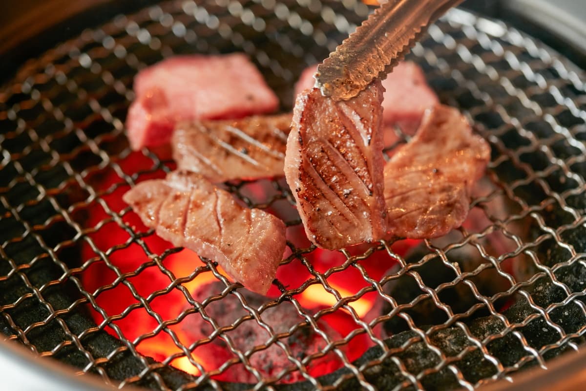 390元開吃牛舌定食！乾杯新品牌「牛舌佑介」，亮點、開幕時間搶先看