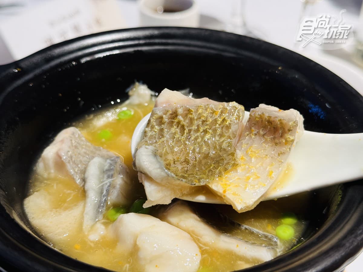 入冬開嗑肥美大閘蟹！正宗杭菜「天香樓」40週年，全新10道螃蟹料理登場