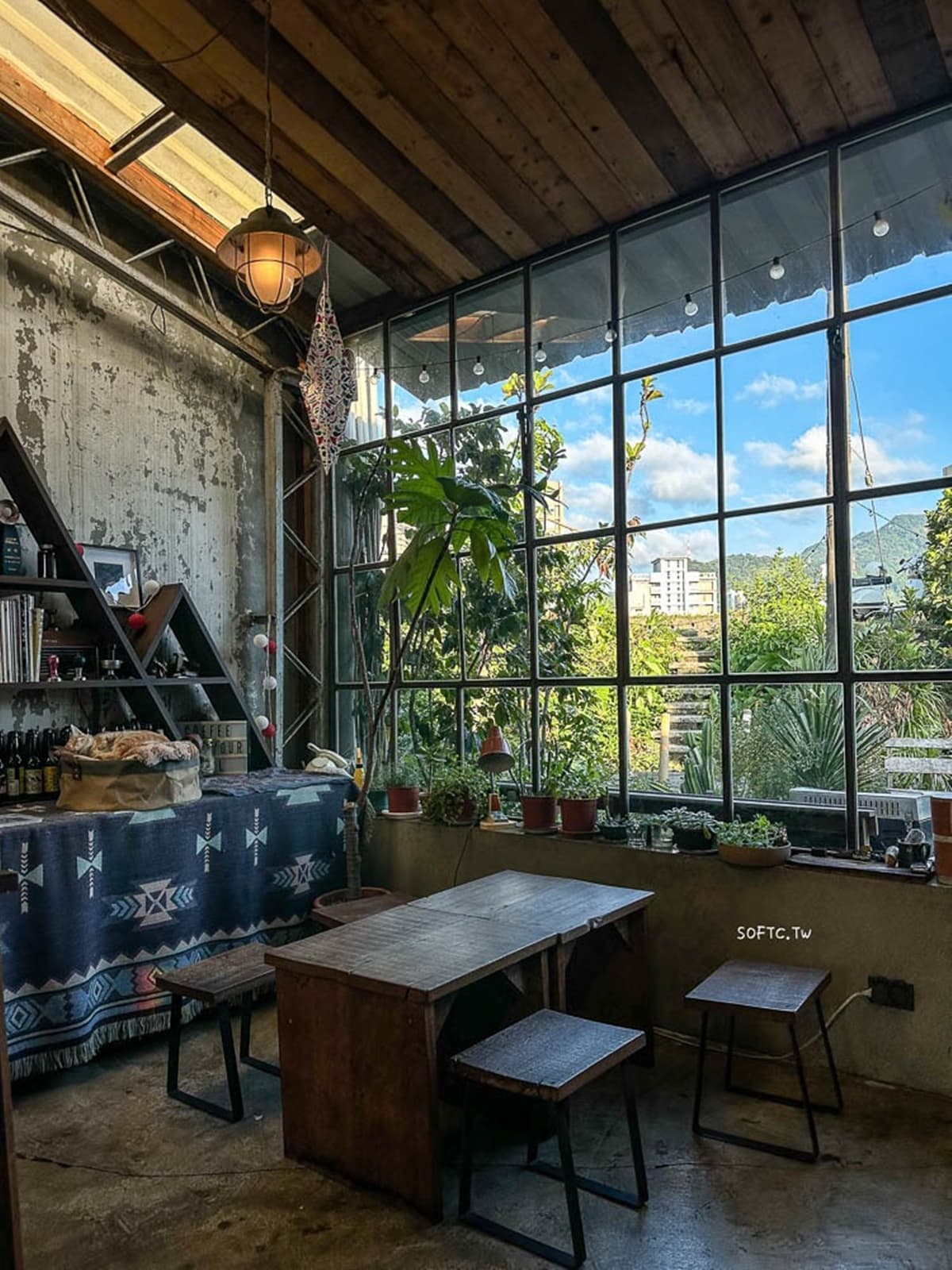 台北寵物友善咖啡廳精選！14家可帶毛孩＋貓狗主題店，加碼寵物餐廳推薦