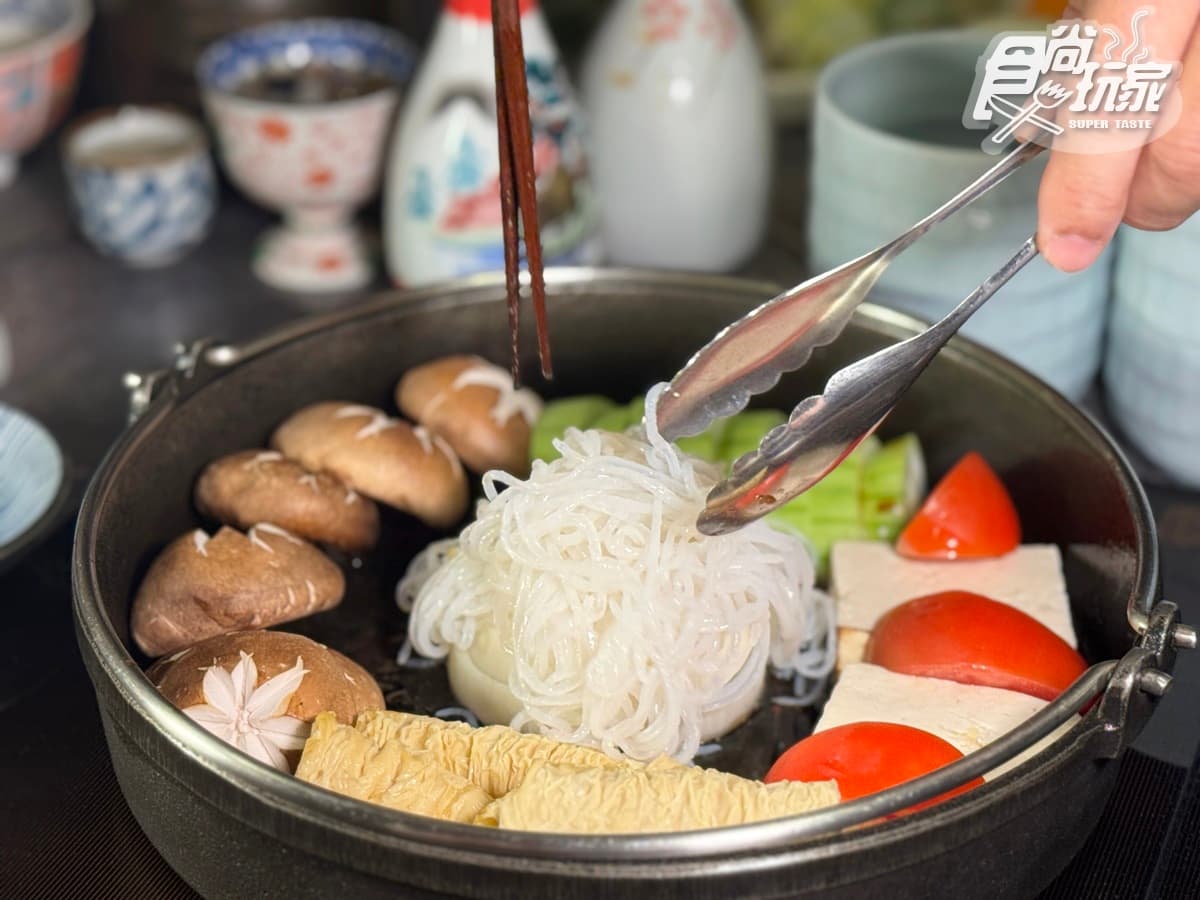全台第１間「日本壽喜燒名店」！爽嗑A5和牛套餐、痛風級海膽丼，免費送干貝
