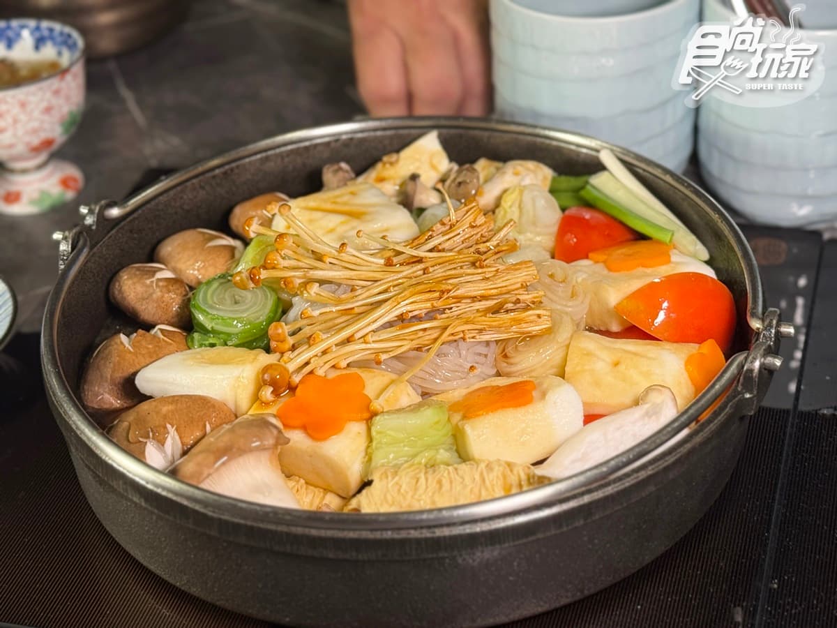 全台第１間「日本壽喜燒名店」！爽嗑A5和牛套餐、痛風級海膽丼，免費送干貝