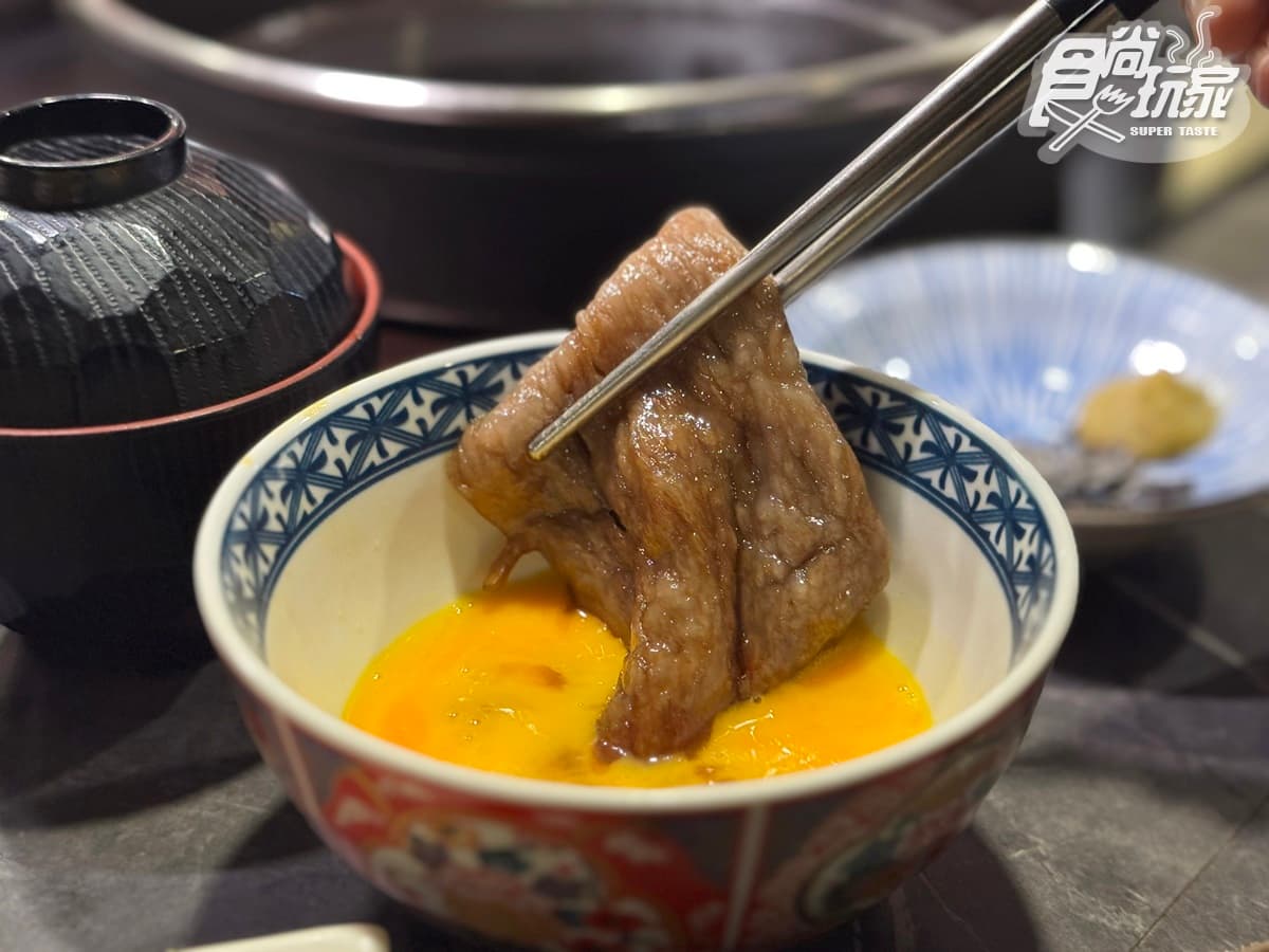 全台第１間「日本壽喜燒名店」！爽嗑A5和牛套餐、痛風級海膽丼，免費送干貝