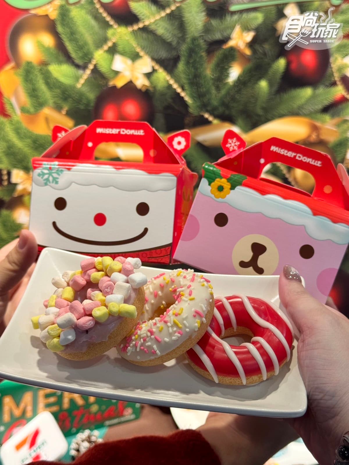 最Q史努比大頭甜甜圈！Krispy Kreme加12元送１盒、Mister Donut耶誕新圈體