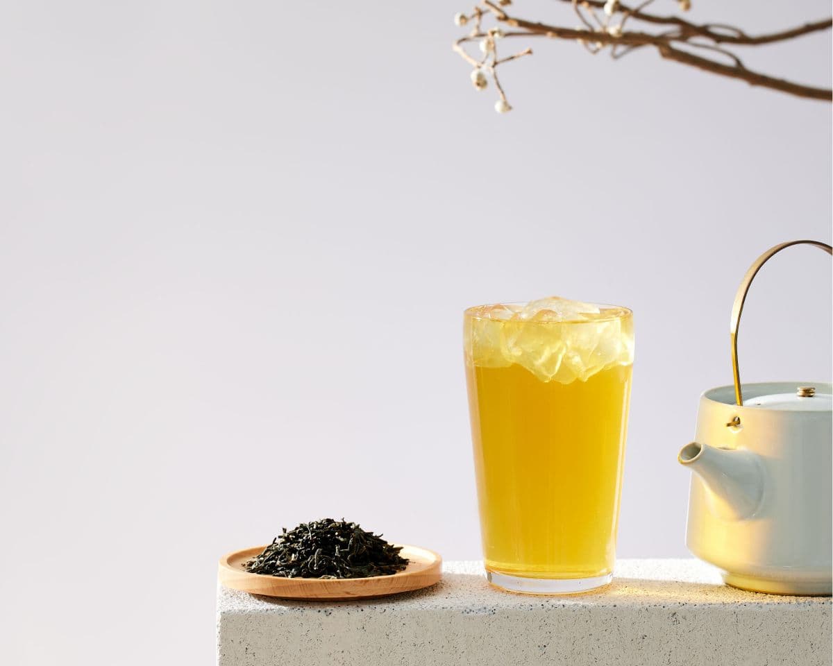 【耶誕狂歡祭】老賴茶棧新品「草莓飲買一送一」還送莓果香氛！社群暴紅超好拍