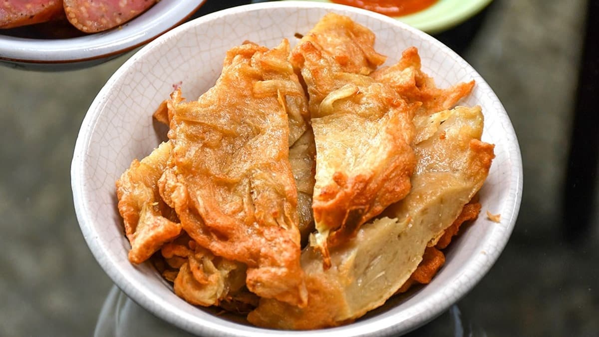 加了牛蒡絲的甜不辣，口感Q香有咬勁，比原味甜不辣還好吃。（圖片來源：呂萱萱愛分享）