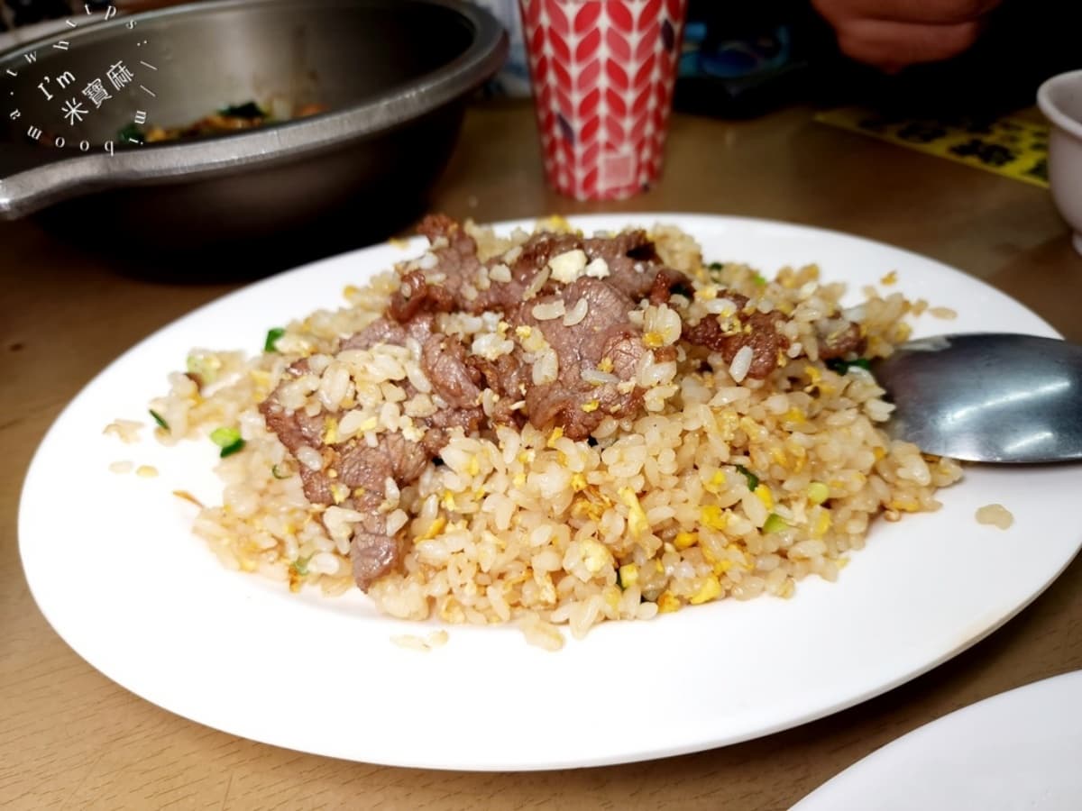 牛肉片很大片，不會細細碎碎的，點來增加個飽足感也很不錯（圖片來源：米寶麻幸福滿載）