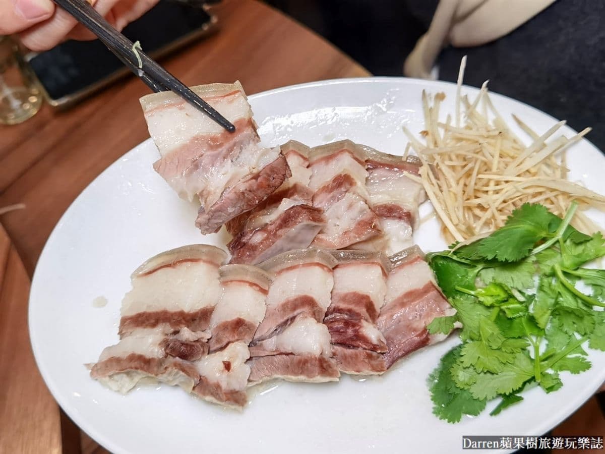 溫體羊肉半價爽吃！「桃園最強羊肉鍋」限量優惠快搶，紅柳枝羊肉串香氣爆棚