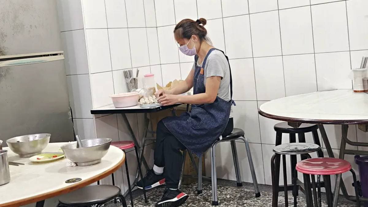 餛飩也是店家自製，肉鮮味美。（圖片來源：DARREN蘋果樹旅遊玩樂誌）