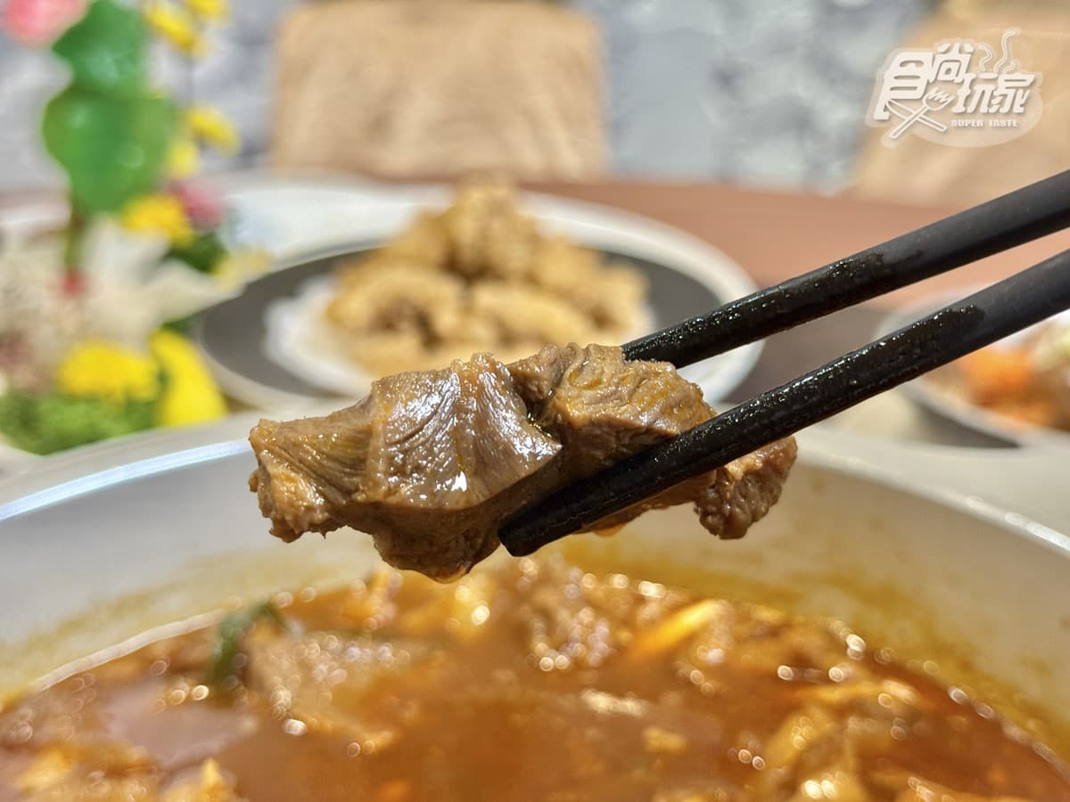 現省260元！40年總舖師私房菜「爆量牛肉爐」獨家首賣，軟嫩牛肉、牛筋超入味(中獎公布)