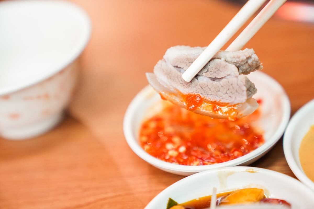 台北羊肉爐哪間強？網推這家平日宵夜場也炸滿，冬季限定「菜心羊」排１小時也要吃