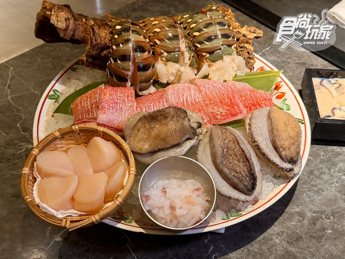 台北最難訂位鐵板燒!小吃「棺材板、鼎邊銼」華麗升級,吃得到鮑魚、龍蝦 台北最難訂位鐵板燒!小吃「棺材板、鼎邊銼」華麗升級,吃得到鮑魚、龍蝦