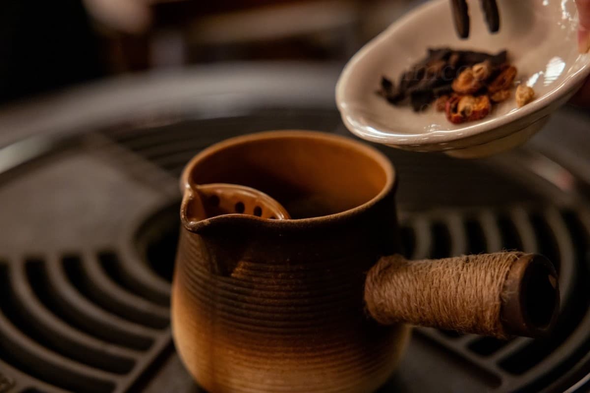 北台灣首間「溫泉懶人露營」!爽泡陽明山天然牛奶湯,享受一泊二食療癒假日 北台灣首間「溫泉懶人露營」!爽泡陽明山天然牛奶湯,享受一泊二食療癒假日