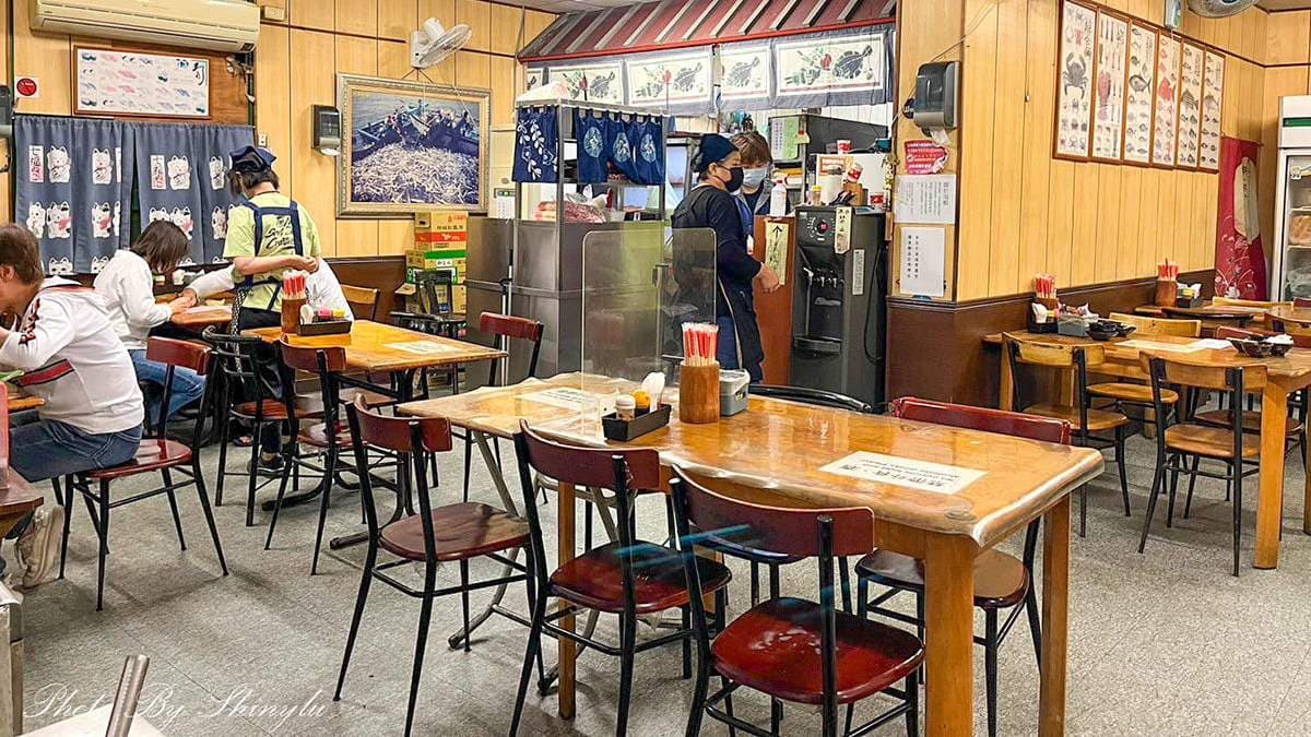 雖是老字號餐廳，但店內乾淨、整潔。（圖片來源：呂萱萱愛分享）