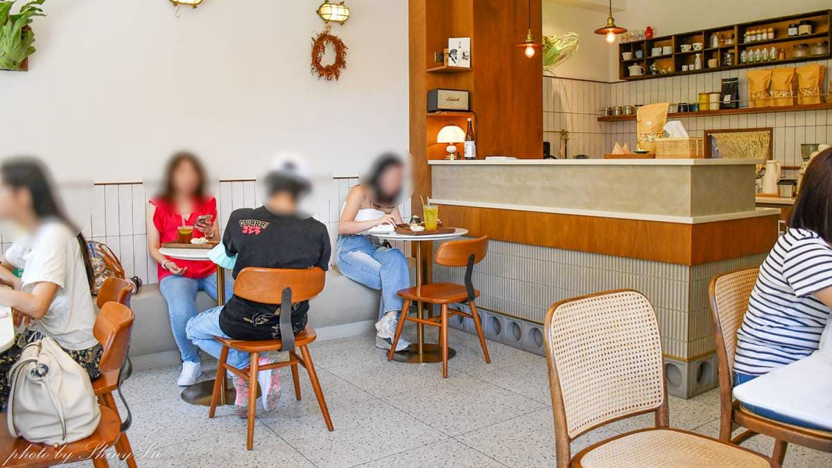 店內日式文青風滿滿，圍繞自然舒適的氛圍。（圖片來源：呂萱萱愛分享）
