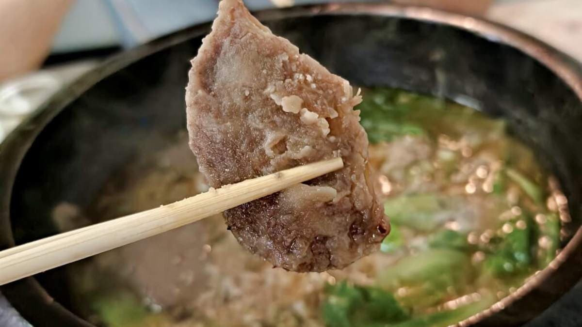 芋頭咬下去酥香可口又不會油膩。（圖片來源：DARREN蘋果樹旅遊玩樂誌）