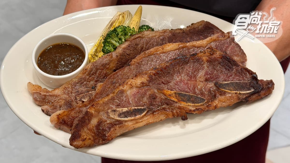 「朵頤牛排」主餐系列提供多樣的海陸食材選擇，首推新升級的美國Prime系列牛排。