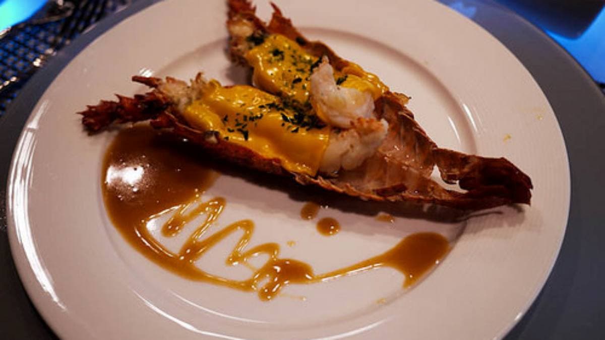 煎活龍蝦料理，加上起司提升層次。（圖片來源：Tiss玩味食尚）