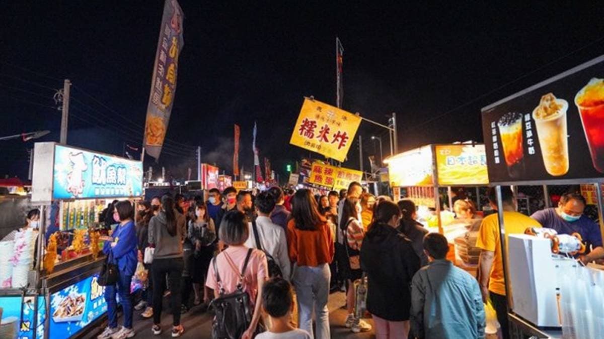 「１夜市」大到嚇壞遊客！4.4星、美食應有盡有，網友讚：重覆率不高超好逛