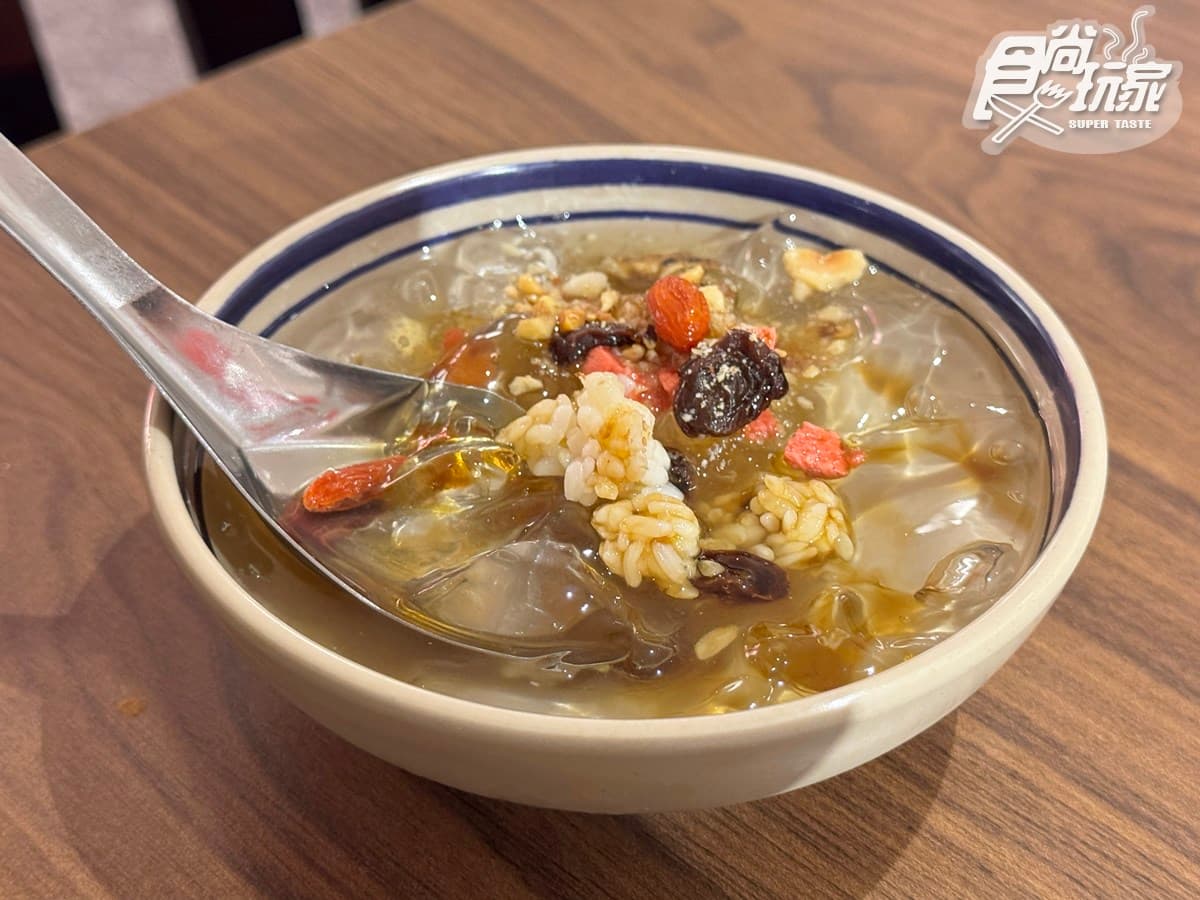 「馮校長老火鍋」首度插旗台北!推薦必點+優惠搶先看,AI教父黃仁勳也愛 「馮校長老火鍋」首度插旗台北!推薦必點+優惠搶先看,AI教父黃仁勳也愛