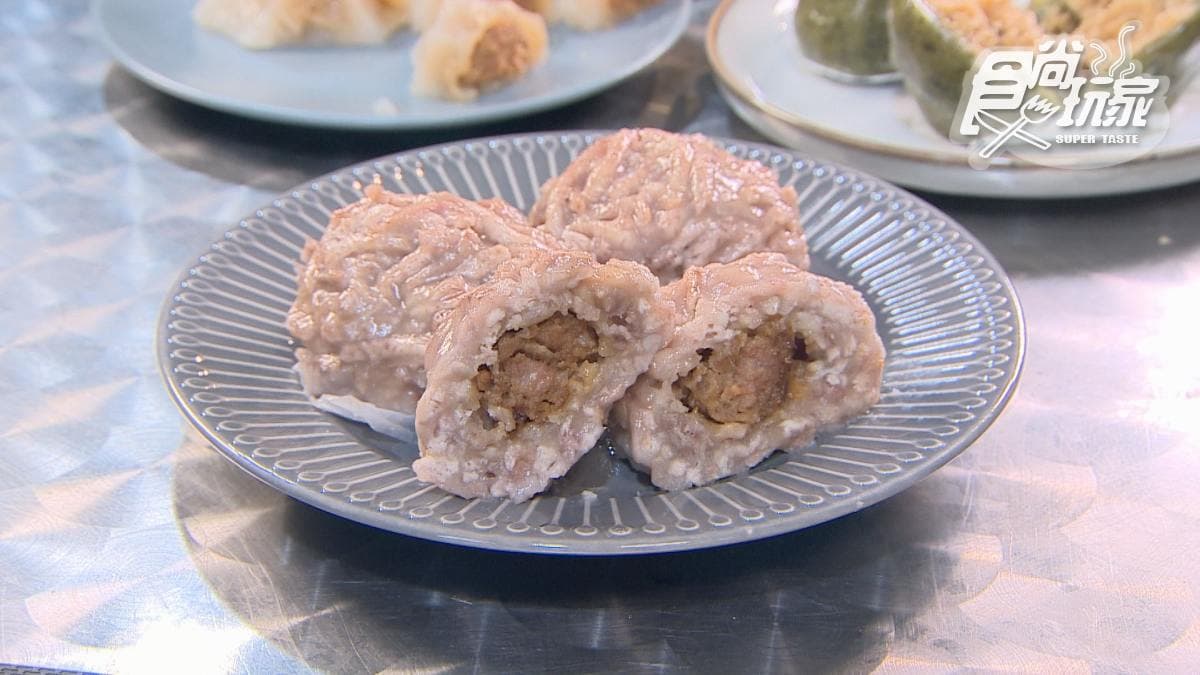 「芋仔肉圓」口感扎實，吃得到芋頭本身的甜味。