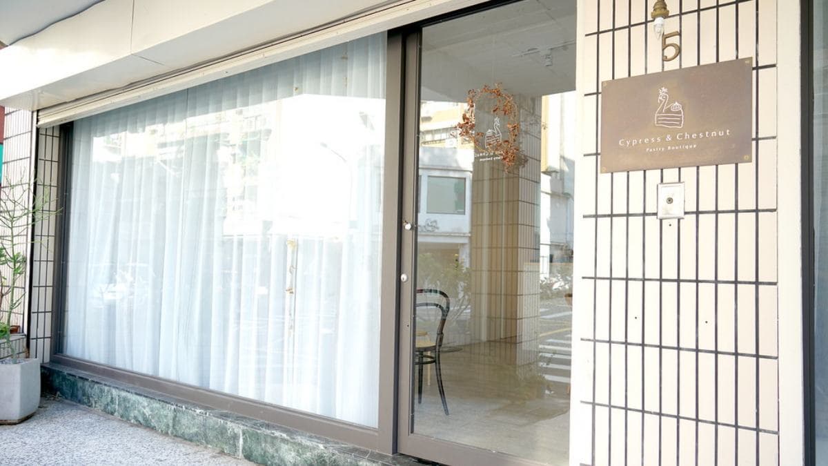 店家號稱「台北最美韓風咖啡廳」。（圖片來源：梅格(Angelababy)享樂日記）