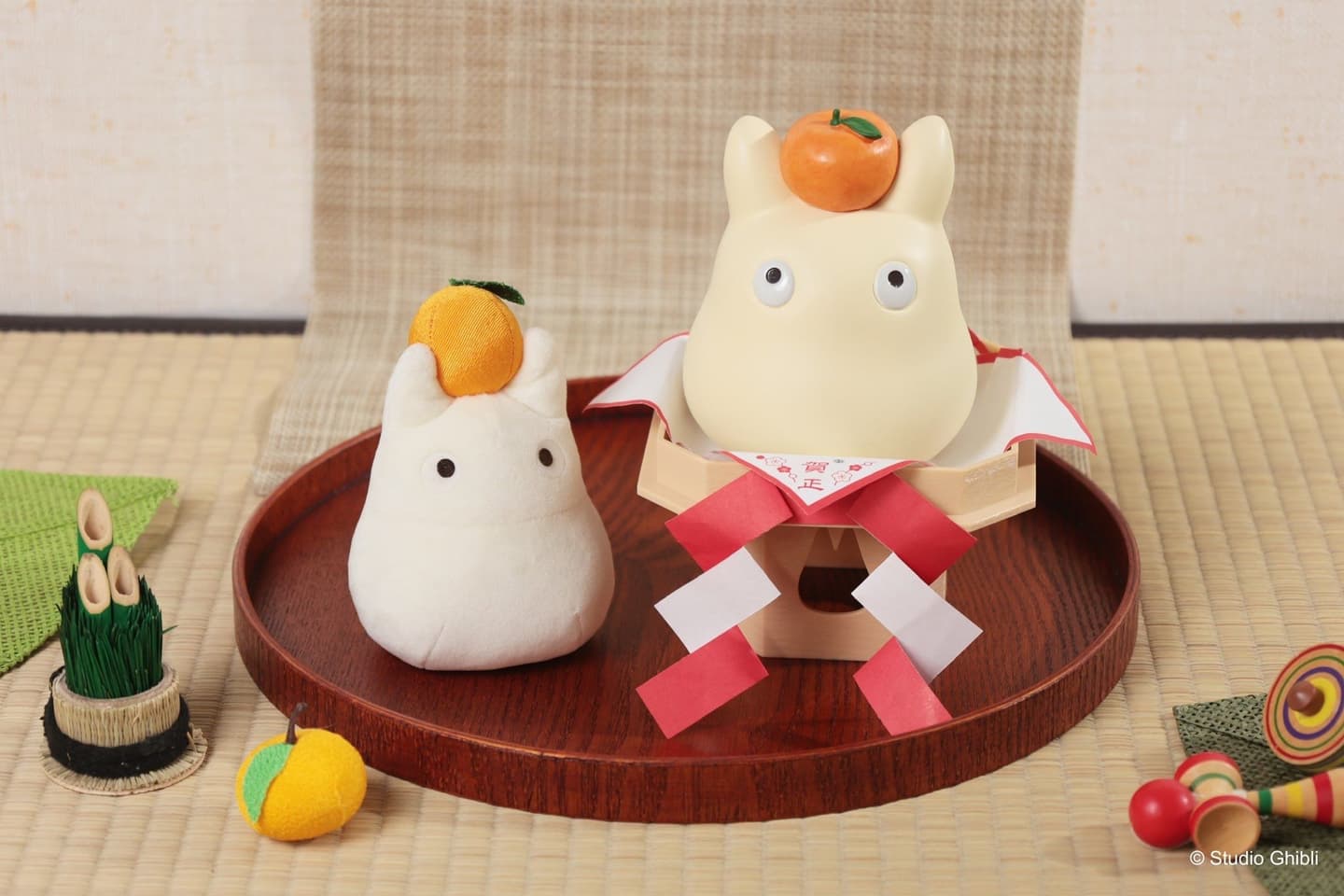 吉卜力「橡子共和國」登台10週年!3款龍貓徽章滿額送,新品、集章活動連發 吉卜力「橡子共和國」登台10週年!3款龍貓徽章滿額送,新品、集章活動連發