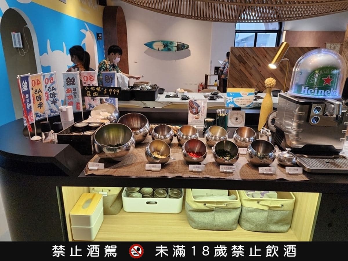 帝王蟹、日本A5和牛吃到飽!高雄巨蛋超狂火鍋在這,海尼根生啤酒無限暢飲 帝王蟹、日本A5和牛吃到飽!高雄巨蛋超狂火鍋在這,海尼根生啤酒無限暢飲