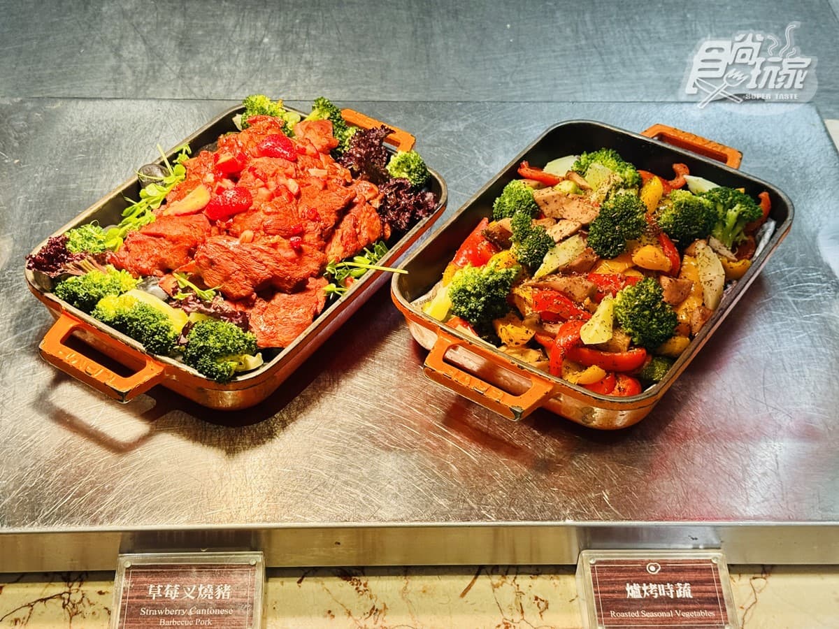 台北爽嗑「草莓料理吃到飽」！25道草莓料理開箱，雙人同行第２人55折