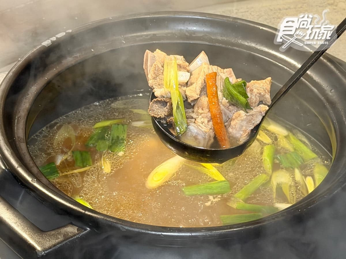 對中「這８字」紅蟳米糕免費！台味辦桌菜吃到飽，佛跳牆、藍鑽蝦百道無限夾