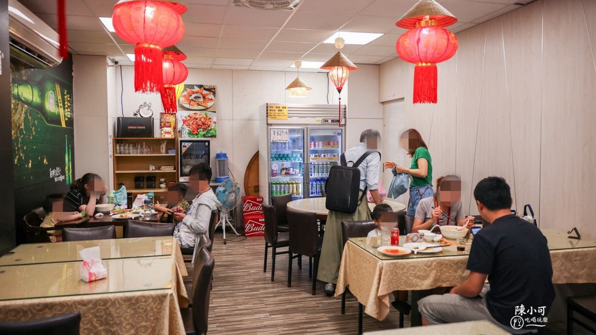 店內座位只有幾桌，空間擺設寬敞不擁擠。（圖片來源：陳小可的吃喝玩樂）
