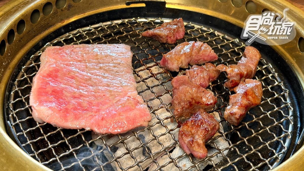 「日本A5和牛厚切莎朗」採用日本A5宮崎牛沙朗部位，甘甜香的油花著稱，肉質柔嫩，鮮嫩多汁。