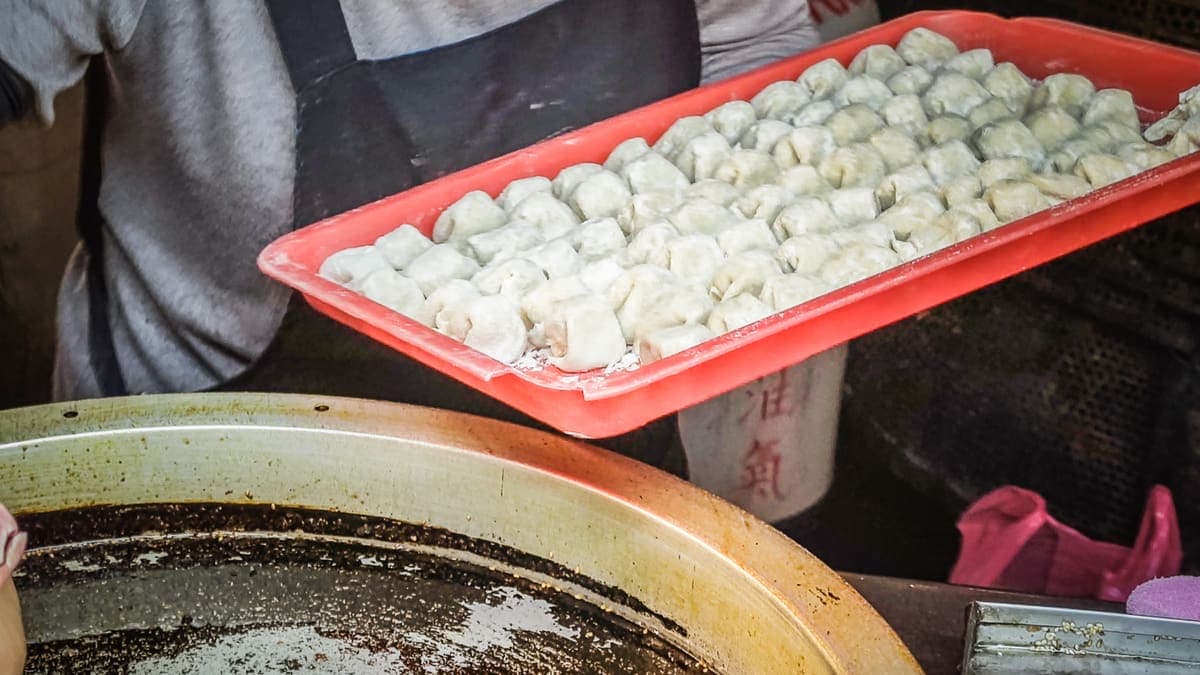 都是快賣完才下鍋煎新的。（圖片來源：梅格享樂日記）