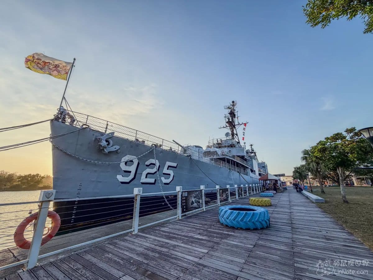 泰迪熊大軍出沒安平！走入全台唯一海上軍艦博物館，合照熊熊體驗當船長