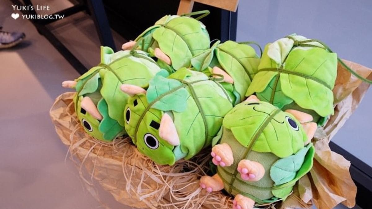 紀念品店還可以買到各種有趣的豬豬娃娃。（圖片來源：Yuki's Life）