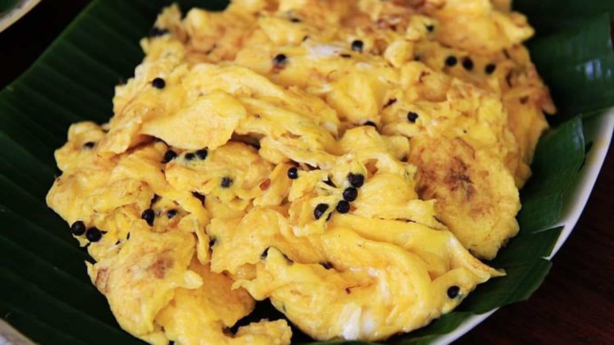 創意料理「鹹蛋南瓜」，鹹蛋和南瓜意外很搭。（圖片來源：旅人Carrie愛漫遊）