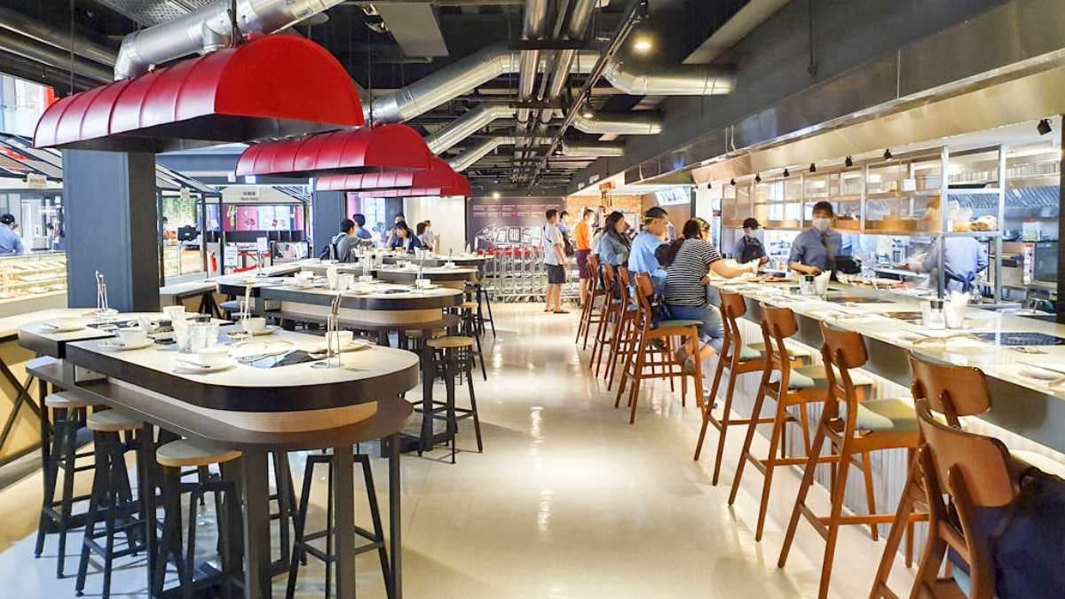 想吃牛肉的火鍋或燒烤都可以，現場就可帶位。（圖片來源：菓子の幸福週記）
