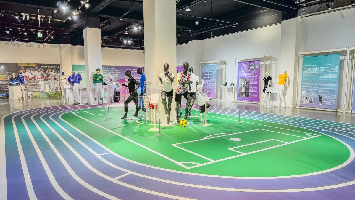博物館內的特展區，有時也會展出學生作品。（圖片來源：勞鼠探世界）
