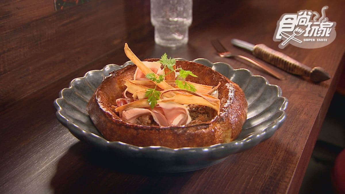 「倉餅系列」靈感來自類似鐵鍋鬆餅，以鐵鍋或烤模烘烤，讓表層有酥脆邊緣、內部則鬆軟厚實。