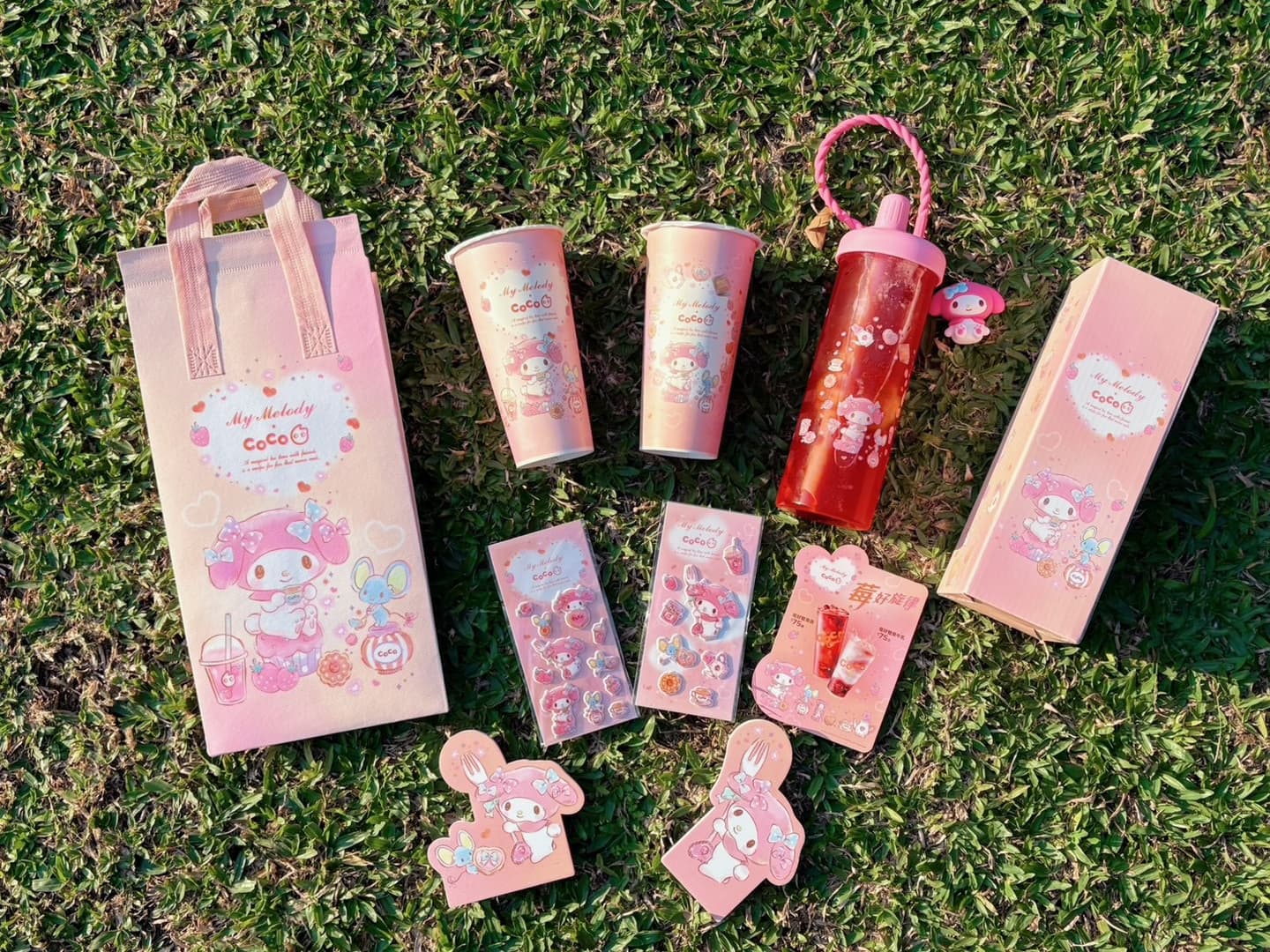 「CoCoｘ美樂蒂」最夢幻草莓聯名！冷水杯搭吊飾太Q、Mr. WISH第２彈同步看