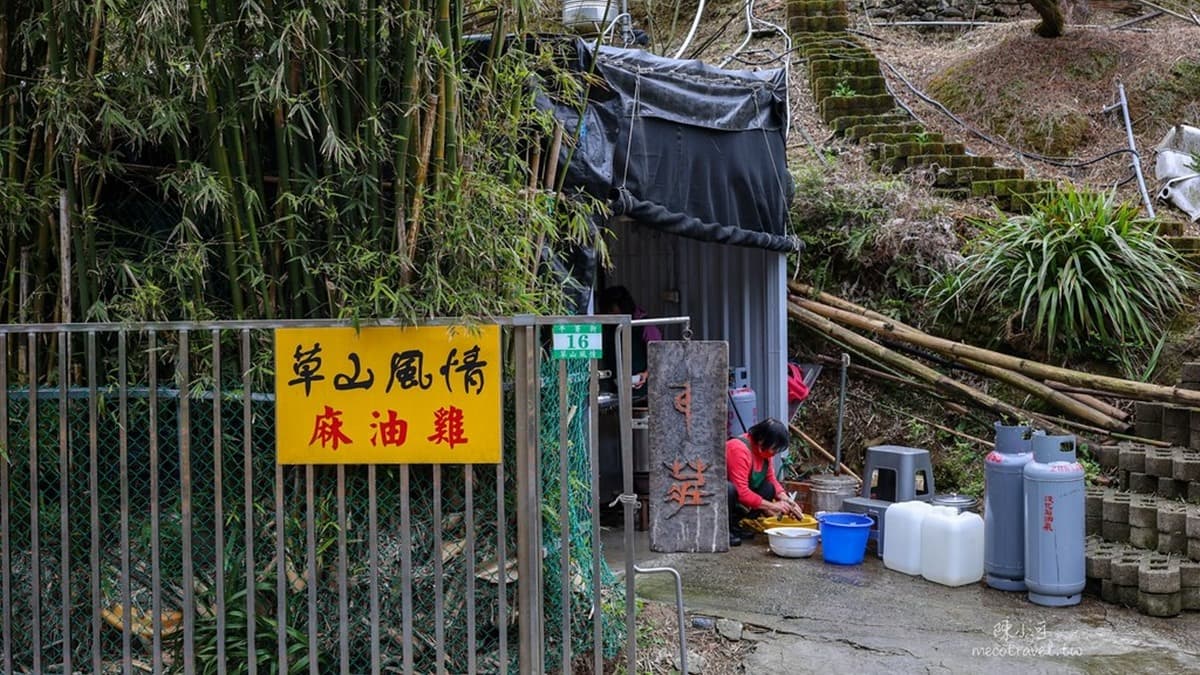 很多開車族好像都熟門熟路一樣，跟老闆們話家常。（圖片來源：陳小可的吃喝玩樂）