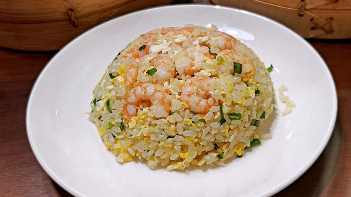 「蝦仁蛋炒飯」粒粒分明，入口絲滑。（圖片來源：Darren蘋果樹旅遊玩樂誌）