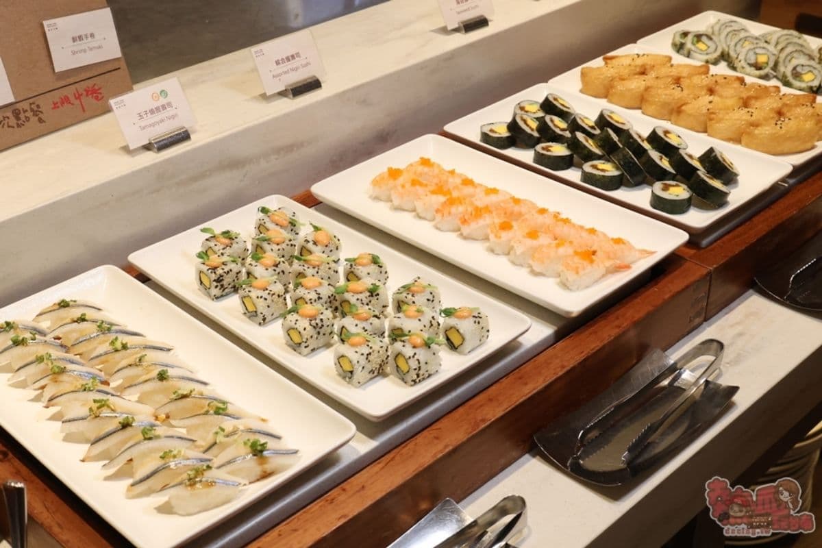 台南CP值最高「五星飯店吃到飽」!平日最低730元起,爽嗑烤鰻魚、焗烤生蠔 台南CP值最高「五星飯店吃到飽」!平日最低730元起,爽嗑烤鰻魚、焗烤生蠔
