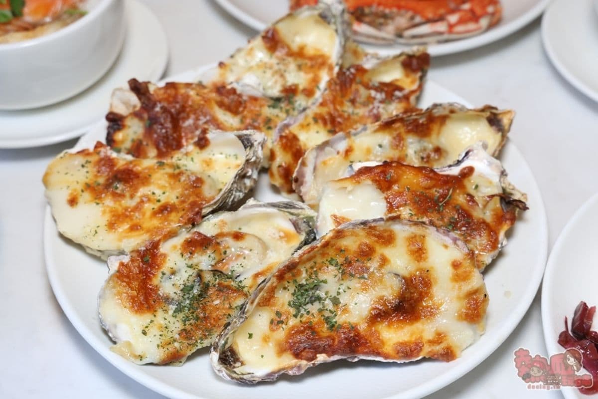 台南CP值最高「五星飯店吃到飽」!平日最低730元起,爽嗑烤鰻魚、焗烤生蠔 台南CP值最高「五星飯店吃到飽」!平日最低730元起,爽嗑烤鰻魚、焗烤生蠔