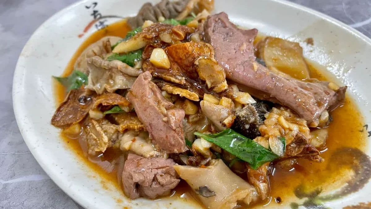 三杯炒牛雜也是創意料理之一，非常下飯喔。（圖片來源：愛伊特的分享樂園）