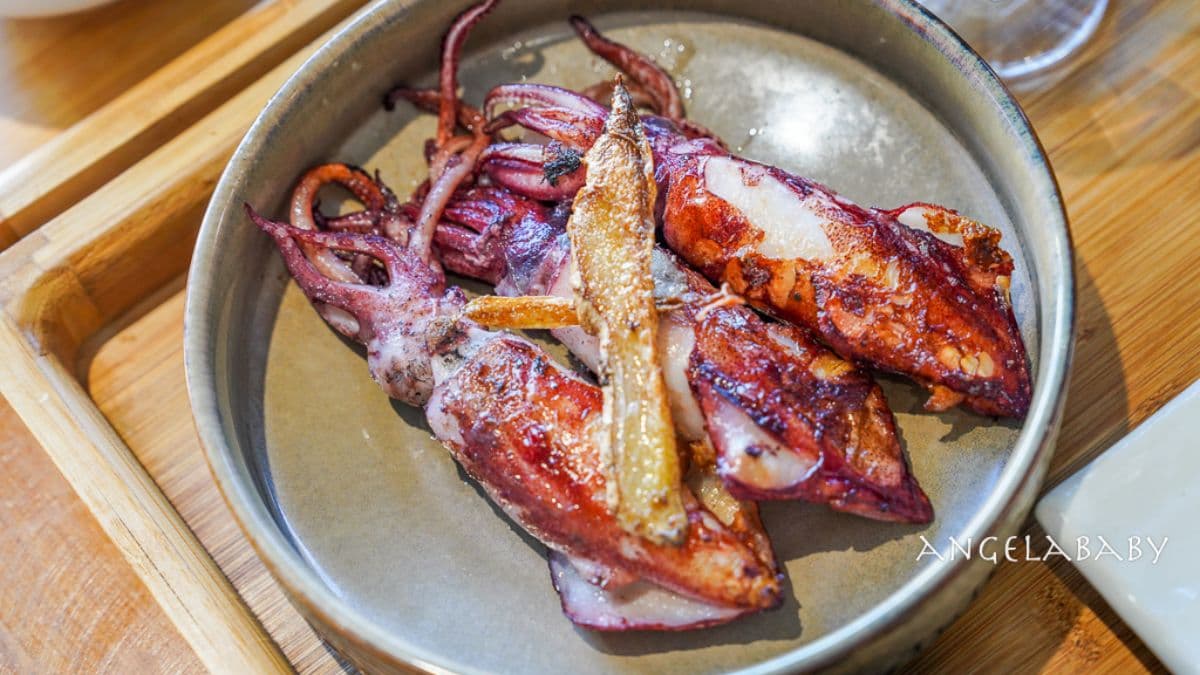 「薑爆小卷」定食也不錯，小卷新鮮不死鹹。（圖片來源：梅格(Angelababy)享樂日記）