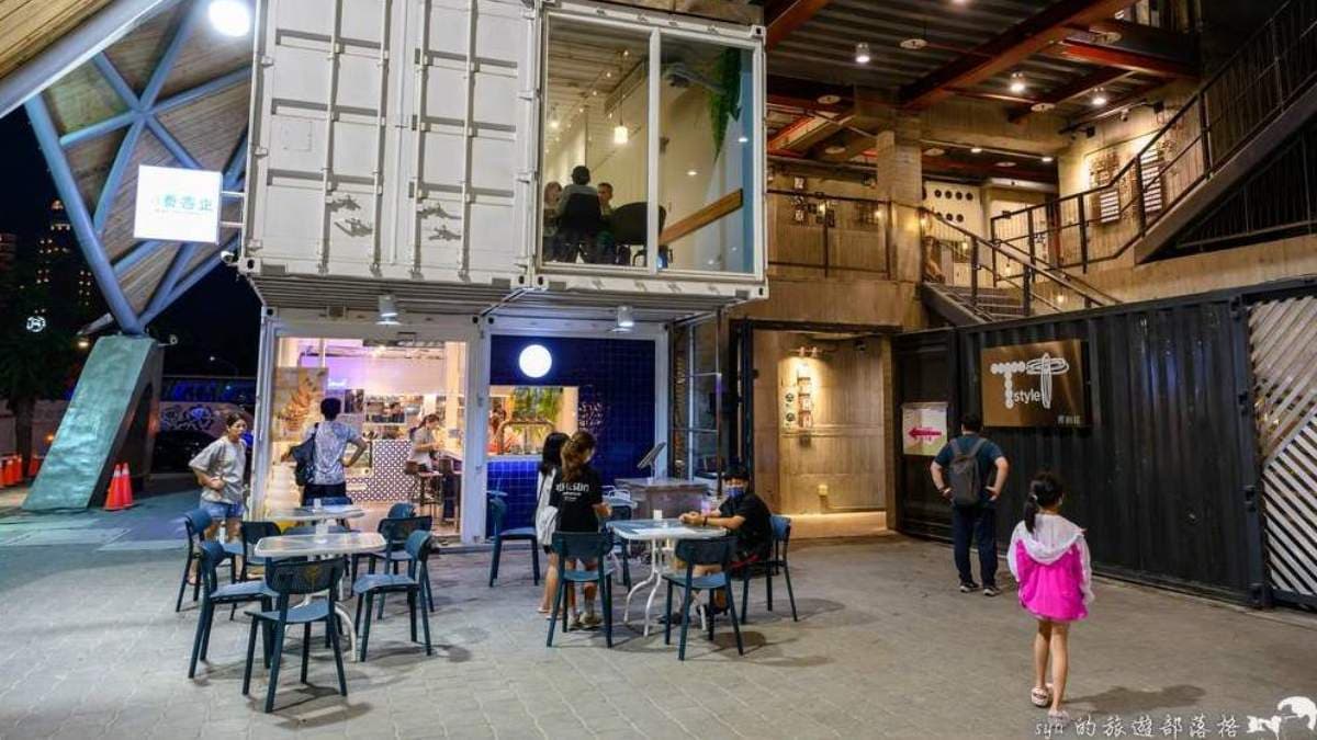 店鋪多為原住民手作原創商品店、特色餐飲、咖啡小店入駐。（圖片來源：SYA(賽亞)的旅遊部落格）