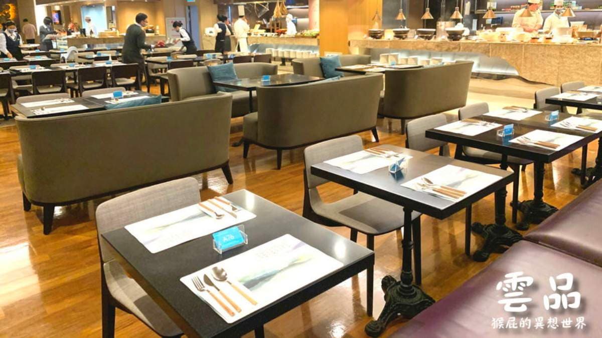 「雲品丹彤自助餐」用餐空間很大，座位超多。（圖片來源：猴屁的異想世界）
