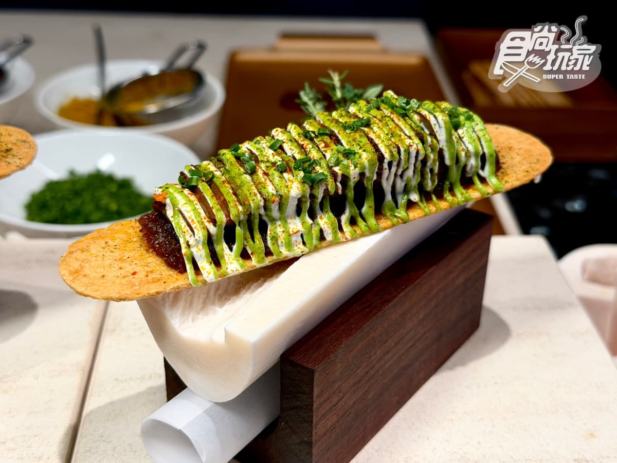 全台最豐盛Buffet新菜單！８大餐區、300道料理，隱藏吃法＋必吃菜色一次看